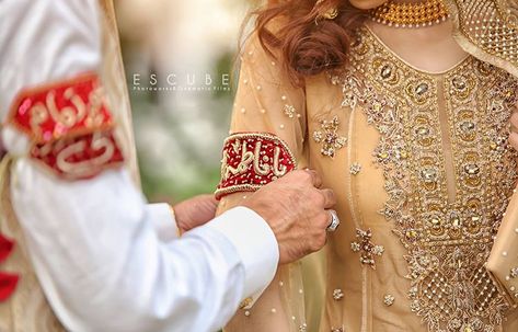 Shia Couple, Imam Zamin, Ramzan Dua, Pakistani Couple, Hijab Couple, Muharram Poetry, Muslim Wedding Photography, Abaya Fashion Dubai, Afghani Clothes