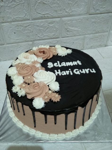 Kue Hari Guru, Kue Simple, Cake Bday, Selamat Hari Guru, Hari Guru, Wallpaper Natal, Brownies, Tart, Cake Decorating