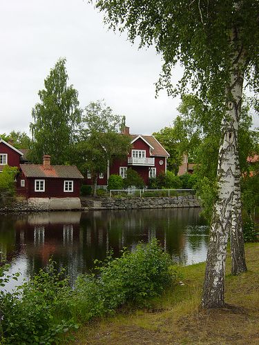 Sundborn, Sweden. Love this place!! Sweden Village, Swedish Village, Unfulfilled Dreams, Sweden Aesthetic, Sweden Nature, Swedish Houses, Swedish Cottage, Carl Larsson, Nordic Living