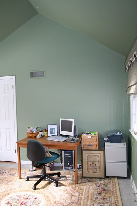 benjamin moore kennebunkport green - this is more how it looks in my room Kennebunkport Green Benjamin Moore, Benjamin Moore Garden Oasis, Herb Bouquet Benjamin Moore, Benjamin Moore Herb Garden Paint, Benjamin Moore Kittery Point Green, Benjamin Moore Lehigh Green, Benjamin Moore Creekside Green, Benjamin Moore Fairmont Green, Kennebunkport Green