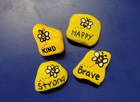 Honey Bee Rock Painting, Painted Bees On Rocks, Bee Rock Painting, Rock Art Painting, Art Painting Easy, Bee Strong, 2024 Classroom, Mud Kitchen For Kids, Beach Rock Art