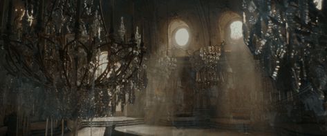 Beauty And The Beast Castle, Beast Castle, All White Background, French Cottage Decor, Emma Watson Belle, Beauty And The Beast 2017, Dark Castle, Dan Stevens, Aesthetic Gifs