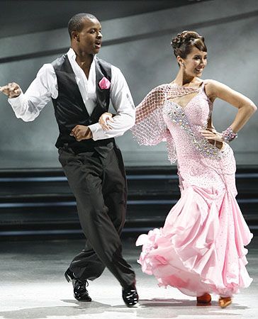 Janette & Brandon -  Dance Type: Foxtrot, Choreographer: Louis Van Amstel Foxtrot Dance, Ballroom Dancer, Jitterbug, Dance Like No One Is Watching, Dance Movement, Shall We Dance, Line Dance, Fred Astaire, Latin Dress