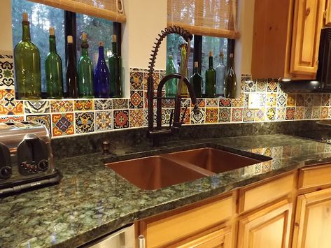 Dusty Coyote: Mexican Tile Kitchen Backsplash DIY. She bought handmade mexican tiles on ebay, but this is a good tutorial for the tiling part Talavera Tile Kitchen, Mexican Tile Backsplash, Mexican Tile Kitchen, Mountain House Kitchen, Mexican Kitchen Decor, Diy Kitchen Backsplash, Talavera Tile, Mexican Kitchens, Diy Backsplash