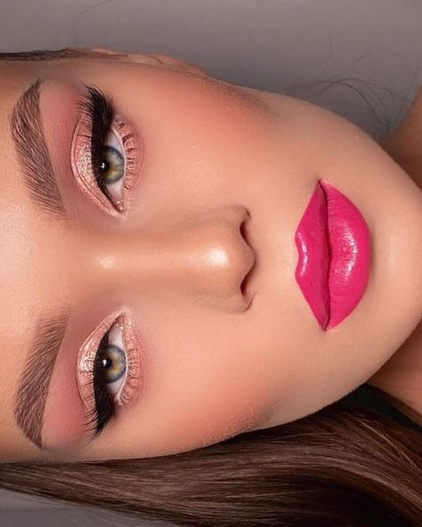 🎀 pink 🎀 💕Follow for more beauty content: @allyabeauty 💕 . . . . . 💕Follow for more beauty content: @allyabeauty 💕 #makeup #makeupideas #cosmetics #eyemakeup #lashes #beauty #instabeauty #hairstyle #eyeshadow #makeuptutorial #lipstick #makeupoftheday #maquillaje #makeuplook #beautytips #makeupshort #beautyshorts #instadaily #haircsre #skincare #instamakeup #hairtutorial #nudemakeup #easymakeup #makeupvideo #beautyproducts #bridalmakeup #life #modeling Pink Dress Makeup, Thanksgiving Makeup Look, Thanksgiving Makeup Looks, Pink Lipstick Makeup, Thanksgiving Makeup, Vintage Makeup Looks, Pink Lips Makeup, Rose Fushia, Beauty Content