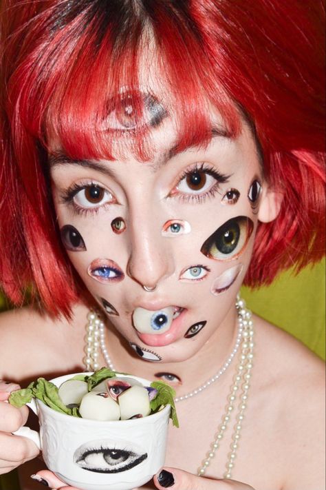 red short hair, eyes, salvador dali, surrealism, alice in wonderland, autoportrait, halucination, trip, astral traveling, spirituality, green, red, melting, makeup, contrasts, drugs, love, art, autoportrait, portrait, photography, halucinate, space, healthy lifestyle, aesthetic, vogue, crystals, manifestation, witchtok, tiktok, codes, mushrooms Googly Eyes Photography, Weird Art Photography, Surrealism Art Portrait, Dreams Photography Surreal, Surealisme Photography, Weird Self Portrait Photography, Surreal Eye Photography, Weird Self Portraits, Bizzare Photography