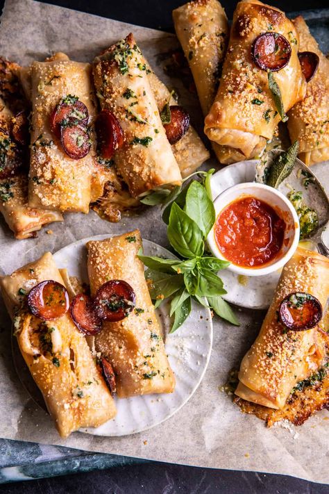 Halfbakedharvest Recipes, Delish Appetizers, Pizza Egg Rolls, Half Baked Harvest Recipes, Garlic Pizza, Meal Inspiration, Football Snacks, Harvest Recipes, Tailgate Food