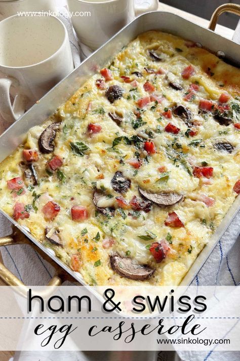 Egg And Veggie Casserole, Ham Egg Bake, Healthy Egg Casserole, Swiss Cheese Recipes, Ham And Egg Casserole, Veggie Egg Bake, Low Carb Egg Recipes, Healthy Ham, Ham And Cheese Casserole