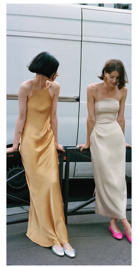 Spring Ceremony, Long Satin Dress, Cowl Dress, Satin Dress Long, Strapless Midi Dress, Bridesmaid Style, Round Neck Dresses, Satin Slip Dress, Satin Dress