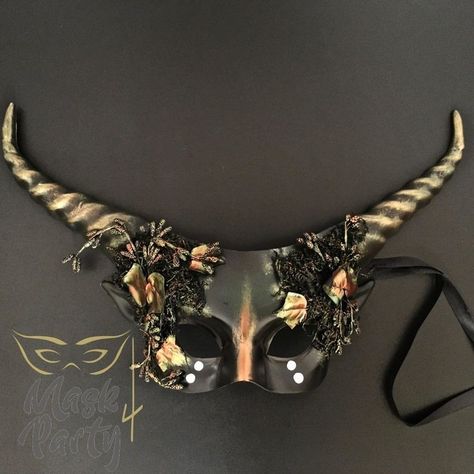 Masquarade Mask, Mask Venetian, French Green, Mask Masquerade, Venetian Masks, French Horn, Cool Masks, Masks Masquerade, Masks Art