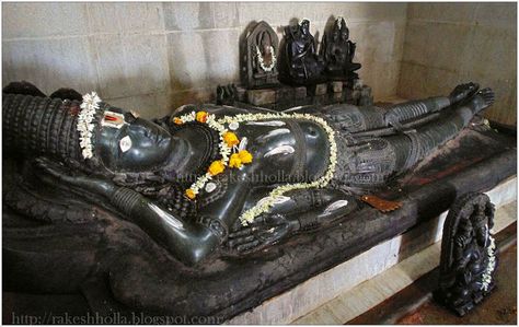 Ananta Padmanabha Swamy, Dnyaneshwar Mauli Photos, Dnyaneshwar Mauli, Ranganatha Swamy, Reclining Pose, Stone Carving Sculpture, Tirupati Balaji, God Photos, Carving Sculpture