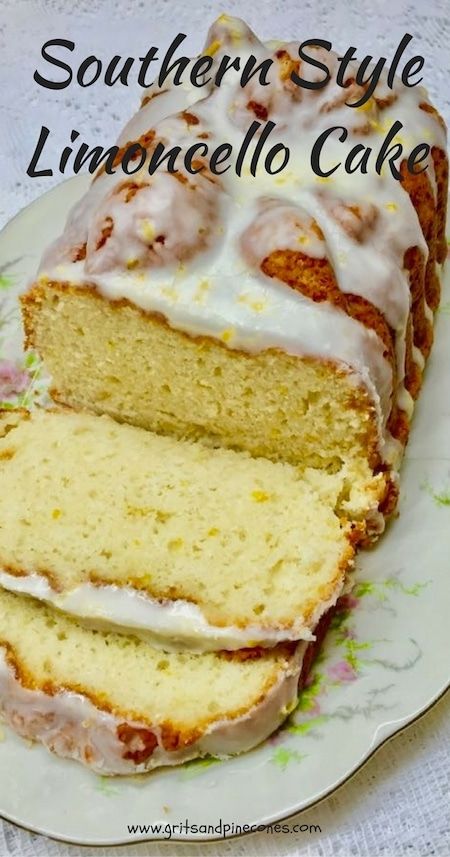 Limoncello Glaze, Limoncello Cake Recipe, Limoncello Recipes, Limoncello Cake, Limoncello Recipe, Glaze Cake, Lemon Cakes, Italian Cakes, Loaf Cakes