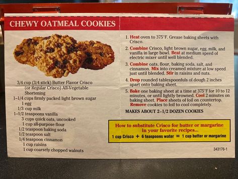 Butter Crisco Recipes, Crisco Oatmeal Raisin Cookies Recipe, Crisco Recipes Baking, Crisco Oatmeal Cookies Recipe, Crisco Cookie Recipes, Oatmeal Raison Cookies, Crisco Chocolate Chip Cookies, Crisco Cookies, Oatmeal Raisin Bars