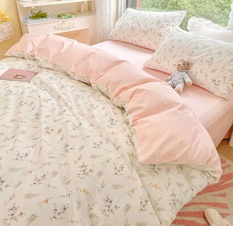 Farmhouse Floral Cotton Duvet Cover Set Pink White Coquette - Etsy UK Nordic Bed, Floral Print Bedding, Cama Queen Size, Girl Bed, Floral Bedding Sets, Purple Bedding, Girls Bedding Sets, Flower Bedding, Floral Bedding