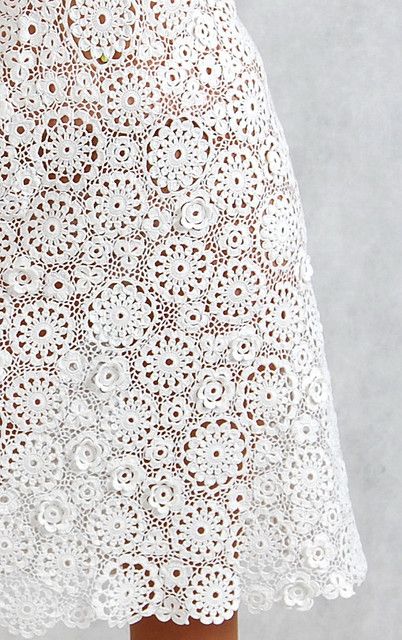 crochet lace Crocheted Skirt, Confection Au Crochet, Crochet Skirts, Stil Boho, Irish Lace, Crochet Skirt, Irish Crochet, Beautiful Skirts, Love Crochet