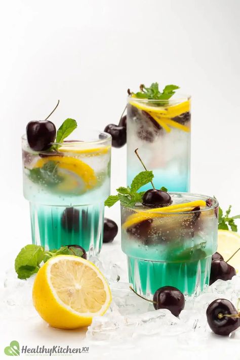 Top 10 Jungle Juice Recipes - Jazzy Summer Party-Punch Beverages Blue Jungle Juice Recipe, Blue Jungle Juice, Green Jungle Juice, Green Jungle Juice Recipe, Party Punch For A Crowd, Fruit Punch Cocktail, Best Jungle Juice Recipe, Summer Party Punch, Homemade Orange Juice