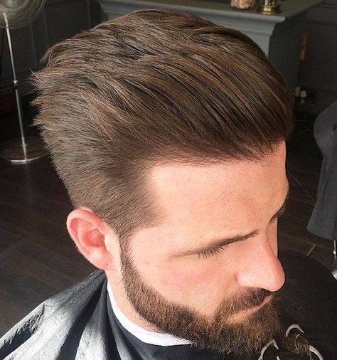 taper haircut Taper Haircut Men, Mens Undercut, Taper Haircut, Trendy Mens Hairstyles, Under Cut, The Right Hairstyles, Classic Taper, Fade Cut, Undercut Men