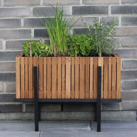 Lookbook – SQUARELY Square Pots For Plants, Plant Box Indoor, Plants Apartment, Winter Balcony, Decorating Balcony, Long Planter, Wooden Garden Bed, Apartment Simple, Outdoor Planter Boxes