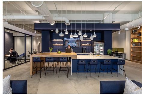 Break Room Design, Commercial Interiors Office, Warehouse Kitchen, Office Cafeteria, Height Adjustable Workstation, Commercial Office Design, Office Pantry, Community Table, Commercial And Office Architecture