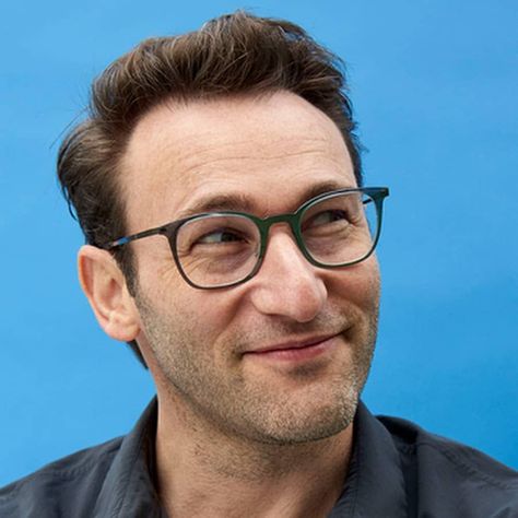 Simon Sinek, Top Reads, Work Culture, Great Leaders, Bestselling Books, Book Authors, Going To Work, Net Worth, Personal Branding