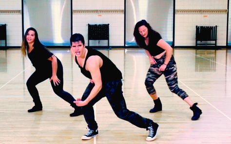 "Good For You" by Selena Gomez The Fitness Marshall, Fitness Marshall, One Song Workouts, Zumba (dance), Zumba Routines, Zumba Dance, Dance Cardio, Hiit Cardio, Dance Workout Videos