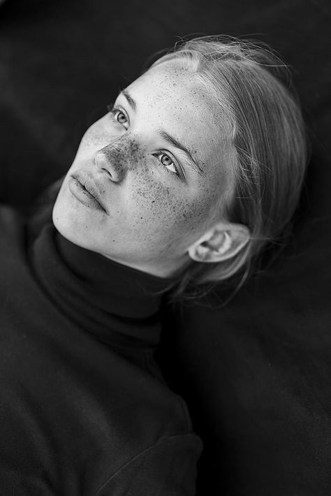 Rebecca Leigh Longendyke Rebecca Longendyke, Rebecca Leigh, Beautiful Freckles, Freckles Girl, Dark Warrior, Kim Basinger, Face Drawing Reference, Img Models, Beauty Shots