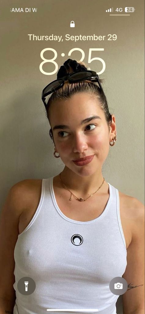 Depth effect visual upon iphone running ios 16 Dua Lipa Lockscreen, Dua Lipa Wallpaper, Wallpaper Iphone Hd, Dua Lipa, Lock Screen, Screen Wallpaper, Lock Screen Wallpaper, Wallpaper Iphone, Screen