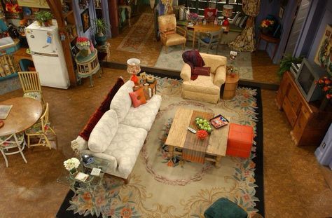 Top down view of Monica and Rachel's apartment #FriendsFest                                                                                                                                                     More Friends Apartment Decor, Friends Apartment, Vintage French Posters, San Myshuno, Mismatched Chairs, Monica Geller, I Love Cinema, Purple Walls, Friends Set