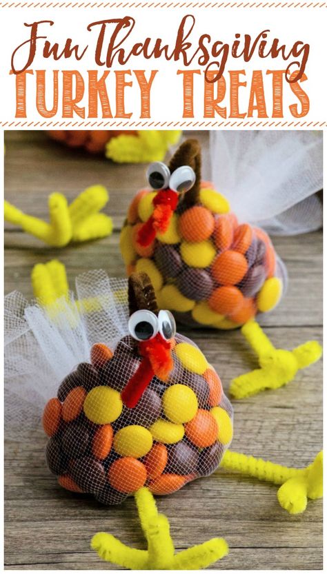 Thanksgiving Turkey Treats, Thanksgiving Candy, Fun Thanksgiving Crafts, Turkey Treats, Thanksgiving Kids Table, Thanksgiving Snacks, Thanksgiving Turkey Craft, Thanksgiving Crafts Diy, Reese's Pieces