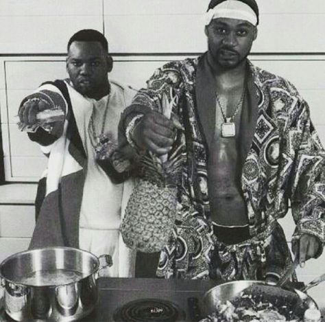 Raekwon & Ghostface Hiphop Culture, U God, Complex Magazine, Ghostface Killah, Hip Hop Classics, Man Cooking, Method Man, Wu Tang Clan, Batman And Robin