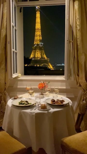 𝐒𝐡𝐚𝐧𝐠𝐫𝐢-𝐋𝐚 𝐏𝐚𝐫𝐢𝐬 on Instagram: "Your Table with a View facing the Eiffel Tower awaits you for magical moments ✨ #shangrilaparis #myshangrila #yourtablewithaview #eiffeltower" Inside The Eiffel Tower, French Dinner Parties, Hotels Paris, Shangri La Paris, Hotels In Paris, Street Pictures, Parisian Apartment, Candle Light Dinner, Magical Moments