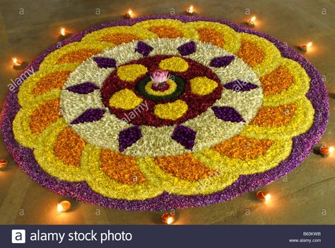 Onam Images, Onam Pookalam Design, Colourful Rangoli, Pookalam Design, Unique Rangoli, Rangoli Designs For Competition, Rangoli Designs Simple Diwali, Easy Rangoli Designs Diwali, Floral Carpet