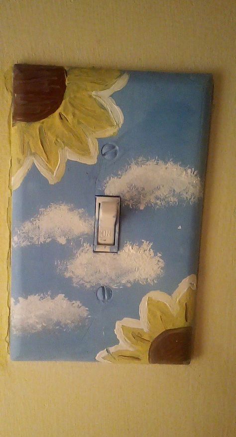 Painted Wall Outlets, Decorated Light Switch Covers, Light Switch Covers Diy Paint Aesthetic Easy, Painting Outlet Covers Ideas, Outlet Painting Ideas Aesthetic, Light Switch Painting Ideas Easy, Lightswitch Painting, Wall Paint Designs Creative Art Ideas, Light Switch Covers Diy Paint Aesthetic