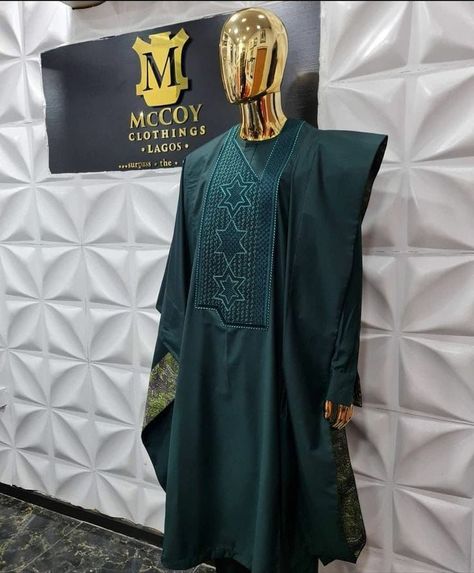 Emerald Green Agbada For Men, Green Agbada, Agbada Styles Men, Agbada Design, Men Kaftan, Pieces Men, Fashion Designing, Mens Designer Fashion, Cashmere Wool