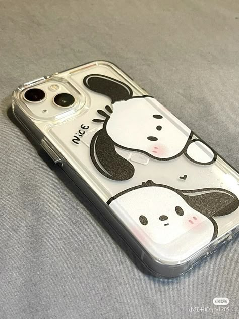 Pochacco Phone Case, Dr Phone, Phone Case Diy Paint, Diy Phone Case Design, Kawaii Phone Case, Phone Case Ideas, Collage Phone Case, Pretty Iphone Cases, Pretty Phone Cases