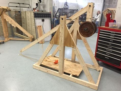 Picture of How to Build an Awesome Trebuchet Catapult Project, Easy Woodworking Ideas, Diy Projects For Men, Wood Crafting Tools, Kids Wood, Woodworking Ideas, Woodworking Furniture, Easy Woodworking Projects, Wood Toys