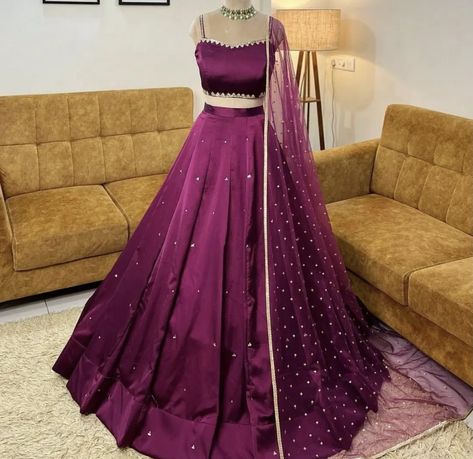 Plum Lehenga, Lehenga Shopping, Bridesmaids Lehenga, Purple Lehenga, Lehenga Bridesmaid, Bridesmaid Lehenga, Long Frock Designs, Simple Lehenga, Latest Bridal Lehenga