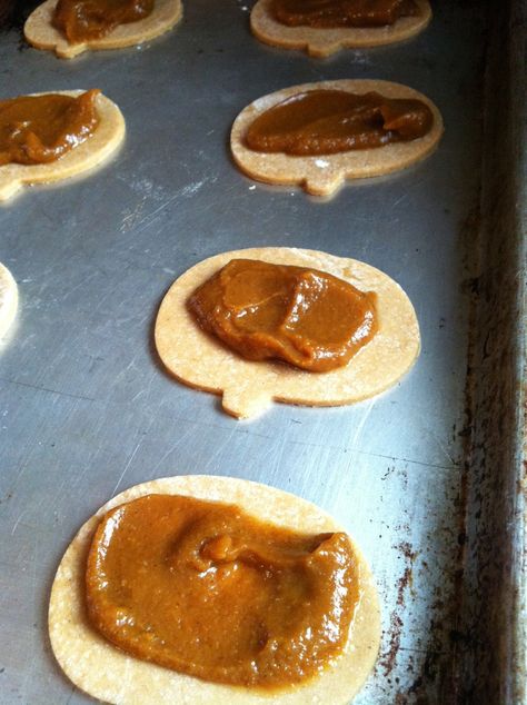 Homemade Pumpkin Delights Pumpkin Snack, Pumpkin Delight, Little Debbie, Fall Cooking, Pumpkin Butter, Ingredient List, Homemade Pumpkin, Fall Treats, Pumpkin Cookies