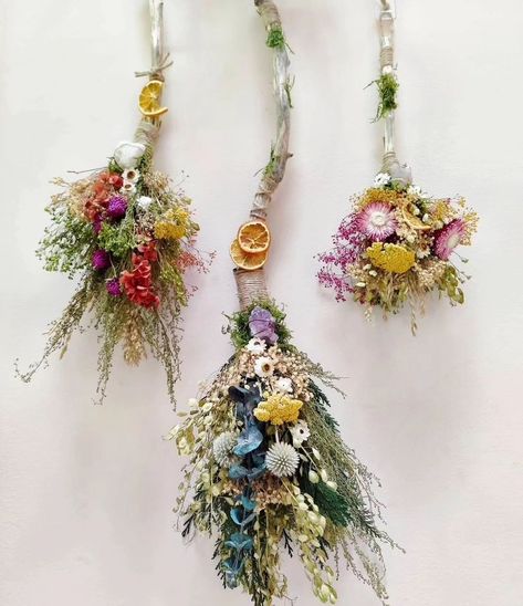 Edit SOLD ‼️ NEW! ✨✨MYSTERY FLORAL WITCH BROOMS!! Spring is coming & an enchanting surprise awaits! 🌷🧹🧙 Available Now in my Etsy shop. When you order one of these, a mystery floral broom will come to you lovingly packaged, all handmade by me with love and intention. Made with real dried and preserved flowers, greenery, botanicals, foraged wood handles, and crystals. If you love surprises this is for you! Link in my profile. Limited quantities, limited time. 🧙🌿🌺 . . . . . . . .#witchy #witc... Floral Witch Broom, Broom Craft, Witch Brooms, Floral Witch, Halloween Brooms, Family Flowers, Witch Broom, Wood Handles, Preserved Flowers