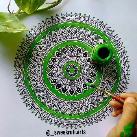 Colour Ful Mandala Drawing, Mandala Art Designs, Colour Mandala, Colourful Mandala, Mandala Sketch, Mandala Book, Mandala Ideas, Easy Mandala Drawing, Easy Mandala