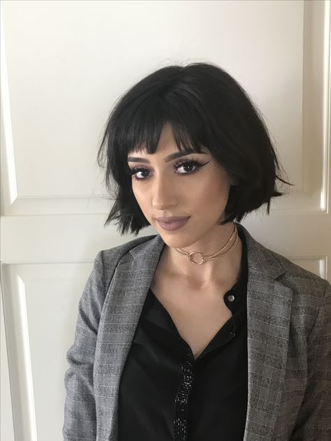 Isee Hair, Wigs Straight, Virgin Hair Wigs, Bob Haircut With Bangs, Lace Frontal Wigs, Boutique Wedding, Ombré Hair, Hair Bob, Short Hair Balayage