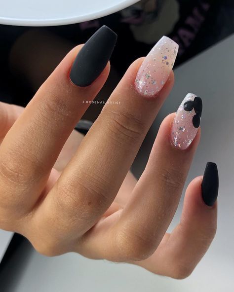 Rounded on the sides but square on the top make these coffin nails modern and chic. These come with an elegant nod to the Mouse on the party fingernail. Combined with matte black and glittery shades, these nails are perfect for formal night on a Disney cruise! #disneynails Mickey Mouse Nail Design, Disneyland Nails, Black And White Nail, Mickey Mouse Nails, Disney Inspired Nails, Disney Acrylic Nails, Mickey Nails, Purple Nail, Disney Nails