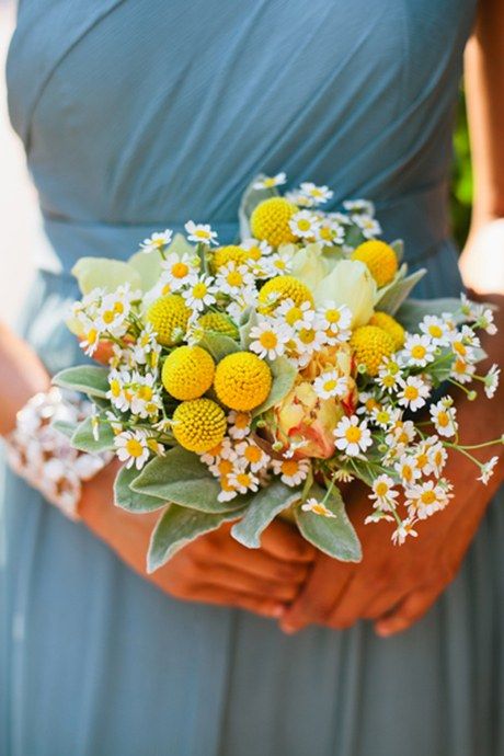 Birthday Flowers Bouquet, Yellow Peonies, Yellow Bouquets, Yellow Wedding Flowers, Daisy Wedding, Flowers Birthday, Birthday Bouquet, Diy Wedding Bouquet, Wildflower Bouquet