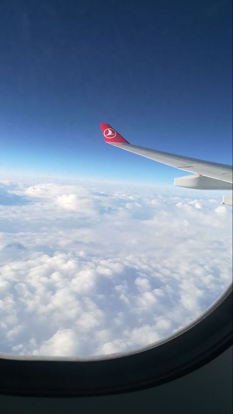 Turkish Airlines Fake Story, Air Pictures, Air Turkish, Air Arabia, Photo Avion, Airplane Window View, Istanbul Turkey Photography, Istanbul Photography, Turkey Tour