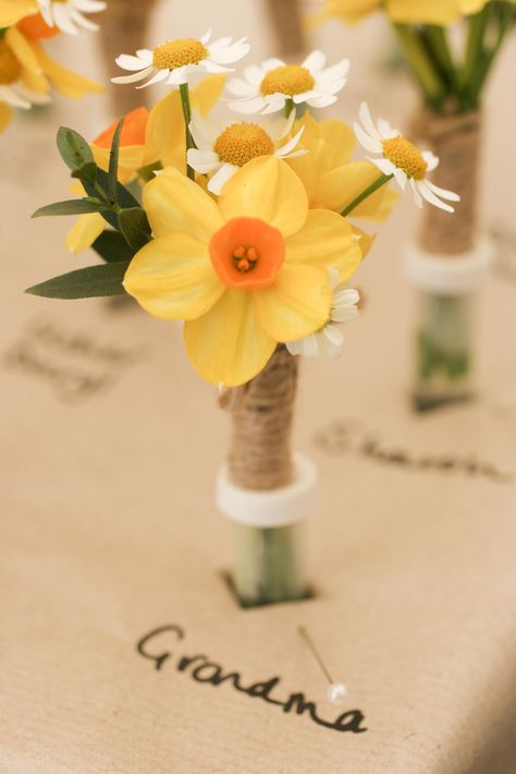 Buttonholes #daffodil #daisy #springflowers by Sharon Mesher Wedding Daffodils Bouquets, Spring Wedding Flowers Daffodil, Daffodils Wedding, Daffodil Buttonhole, Daffodil Bouquet Wedding Spring Flowers, Bohemian Veils, Mustard Wedding, Wedding Yellow, Berry Wedding