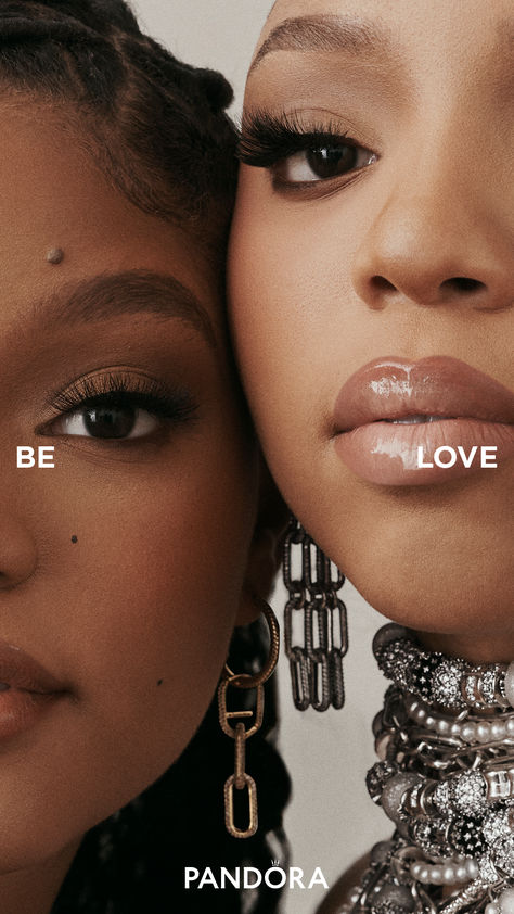 Believe in their power. Be love. ✨ Discover Pandora pieces today. #BeLove Pandora Campaign, Jewellery Pandora, Afro Jewelry, Chloe And Halle, Chloe X Halle, Charms Earrings, Beyoncé Giselle Knowles-carter, Cute Box Braids Hairstyles, Be Love