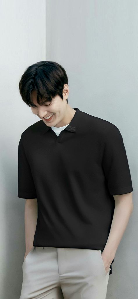 Lee Min Ho Wallpaper Iphone, Cotton Tops Designs, Lee Min Ho Photos, New Actors, Bts V Pictures, Diy Fashion Hacks, Blockbuster Movies, Insta Profile Pic, First Love Bts