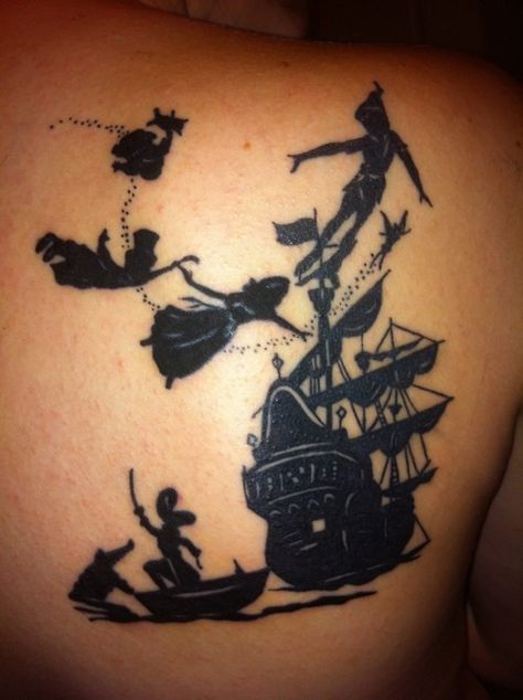 Peter Pan tattoo Peter Pan Silhouette, Peter Pan Tattoo, Petit Tattoo, Disney Cute, 1 Tattoo, Disney Tattoos, Skin Art, Piercing Tattoo, Get A Tattoo