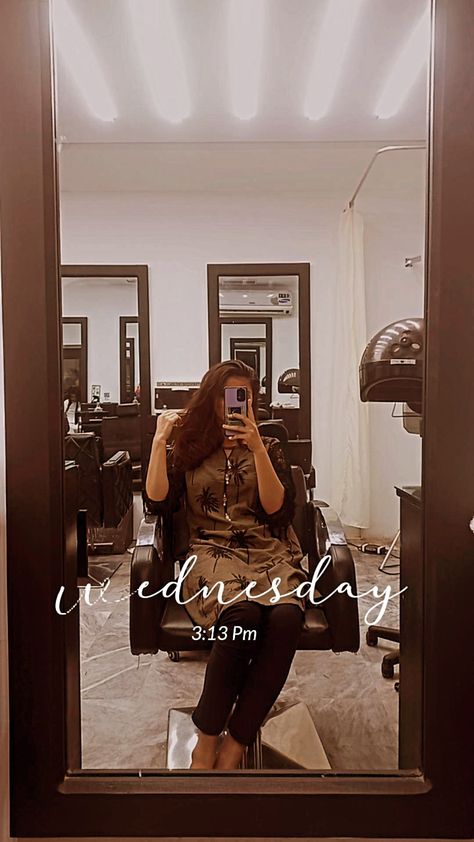 #Me Time #Self care #Salon #Hair care Hair Salon Mirror Selfie, Club Bathroom Selfie, Changing Room Mirror Selfie, Fitting Room Mirror Selfie, Public Bathroom Mirror Selfie, Hair Spa, Hair Salon, Instagram Story, Spa