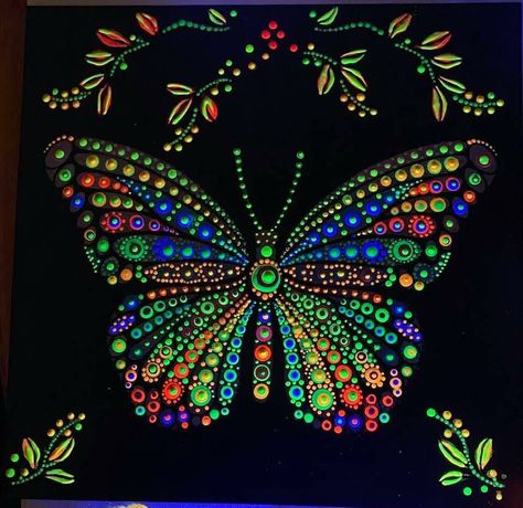 Puntilismo Ideas, Acrylic Dot Painting Ideas, Dot Painting Ideas, Beginners Canvas Painting, Painting On Canvas For Beginners, Canvas Painting For Beginners, Mandala Painted Rocks, Mandala Rock Art, Canvas For Beginners